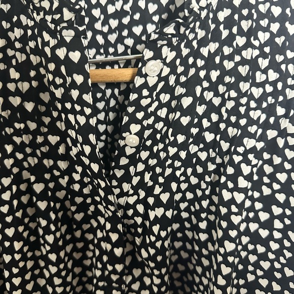 J. Crew Black and White Blouse with Mandarin Collar Heart Pattern - Picture 3 of 7